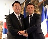 尹대통령, 마크롱 프랑스 대통령과 회담.."우주산업 협력"