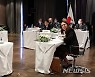 윤석열 대통령, 아태 파트너 4개국 정상회동