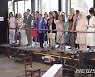 김건희 여사, 왕립유리공장 방문