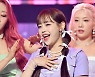 이달의 소녀 츄,'사랑스러운 열창' [사진]