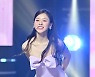 이달의 소녀 희진,'오프숄더 의상으로 더 상큼하게' [사진]