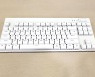 [리뷰] 기계식 담긴 슬림 키보드, 앱코 'K641 TKL'