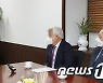 권영세 장관, 대북협력민간단체협의회 면담