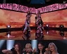 에스파, 美 ABC '지미 키멜 라이브' 출연 화제..기립한 채 음악에 맞춰 박수 쳐