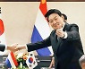 반도체·원전·광물..취임 50일만에 '세일즈 외교' 뛴 尹 구상