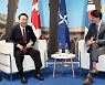 尹, 캐나다 총리와 정상회담.."우호 바탕 협력 강화"