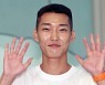"무거운 것 들고 오겠다" 높이뛰기 간판 우상혁, 세계선수권 출국