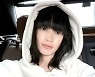 김혜수, 화장 안해도 이렇게 예뻐 "물 속에서 1시간 러닝"..이태란 "홧팅"