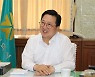 "트램 보강·한화구장 손질.. 전임 대전시장 사업, 무조건 엎지 않는다"[민선 8기 단체장에게 듣는다]