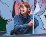 '오늘의 웹툰' 김세정, 해피 에너지로 '사내맞선' 인기 잇는다.. 스틸컷 공개