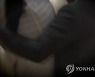 인터넷 방송하다 여성 성폭행한 20대 구속.."도주 우려"(종합)