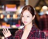 [bnt포토] 혜리 '류배우 닮은 손인사'