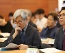 [사설] "소주성 파이팅" 국책연구원장까지 퇴진 거부, 버티기 집단행동