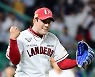 서진용 '나성범 병살 처리하고 환호' [MK포토]