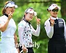 [MD포토] 윤이나,이승연,김민주 '유쾌한 포토타임'