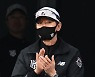 '열흘 만에 5할 복귀' 이강철 감독 "습한 날씨 타자들 집중력 돋보였다" [수원 톡톡]