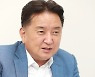 김영환 충북지사 취임 첫날 별정직 4명 임명