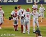 '최상민 끝내기 밀어내기' SSG, KIA 7-6 제압..KIA 5연패