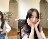 방민아, 반달 눈웃음에 심쿵..더 예뻐진 미모 [리포트:컷]