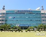 부산 신선대부두 해상서 40대 남성 시신 발견..외상 없어