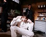 제이홉 'MORE', 전세계 84개국 아이튠즈 '톱 송' 1위