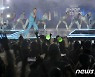 싸이, K-POP 페스타 2022 개막 공연 피날레