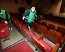 "감염병으로 공연취소땐 대관료 반환해야"..문체부, 표준계약서 도입