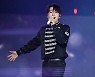 김연아 '여왕을 사로잡은 가창력' [MK포토]