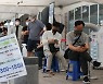 [속보] 신규 확진 13만7241명.. 위중증·사망 급증