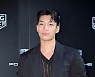 위하준, '블랙이 찰떡' [사진]
