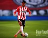 '네덜란드 정복' PSV 원 클럽맨, EPL 원한다→맨유도 영입 고려
