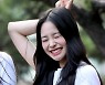 [포토] 위클리 지한, '귀여워!'