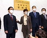 故이예람 특검팀, '전익수 녹취록 위조' 혐의 변호사 긴급체포