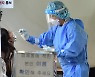 오후 6시 전국 9만4567명 확진..전주보다 6459명 늘어