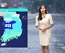 [날씨] 중부·전북 강한 비..남부는 찜통더위 계속