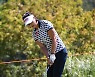 전미정, JLPGA NEC가루이자와72 대회 공동 5위..선두와 3타차