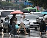 [오늘 날씨] 제주도 제외한 전국 비소식..남부·제주 '열대야'