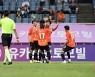 '윤빛가람 부활포 두 방' K리그1 제주, 포항에 5-0 대승