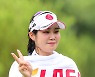 [MD포토] 시즌 첫 우승 이소영 '내가 챔피언'