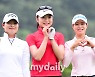 [MD포토] 박민지, 손예빈, 최가람 '하트와 V'