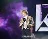 강다니엘 '첫 콘서트 와줘서 감사해요'[★포토]