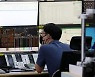 "코스피 매력없네"..외국인 비중 30%, 금융 위기후 최저