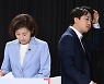 나경원 "이준석 물러났어야..내부총질에 폭탄까지 던져"