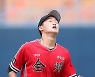 [포토S] 위기 넘긴 전주고 손현기