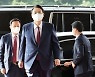 尹 취임 100일..여당 내분·인사 논란·비전 부재 '3대 악재'가 발목잡았다