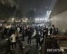 인천 부평서 투표함 이송 막은 보수성향 유튜버 6명 입건