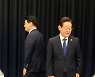이재명 vs 박용진, 첫 맞짱토론서 '방탄' 신경전(종합)