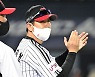 '삼성전 5연승' 류지현 감독, "채은성의 무게감과 김현수의 해결사 큰 역할" [잠실 톡톡]