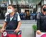 화물연대, 이번엔 '하이트진로' 본사 옥상 기습 점거