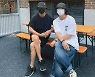 방탄소년단 RM, 이진욱→빌리 아일리시와 찰칵.. 황금인맥 인증[리포트:컷]